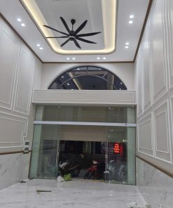 Phao chỉ và khung tranh KT2